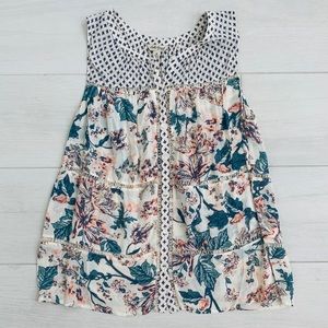 LUCKY BRAND Sleeveless Floral Blouse. Size Medium